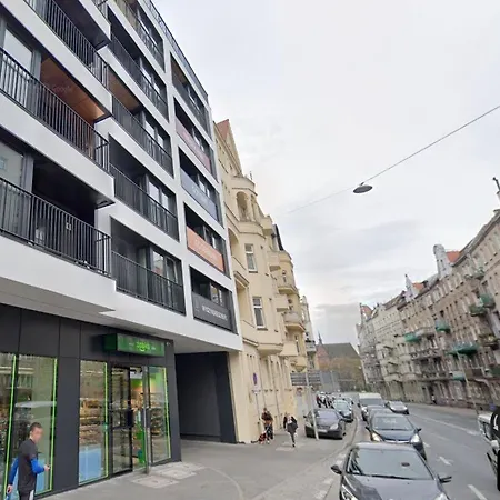 Wyszynskiego 56 By Homeprime アパート ヴロツワフ